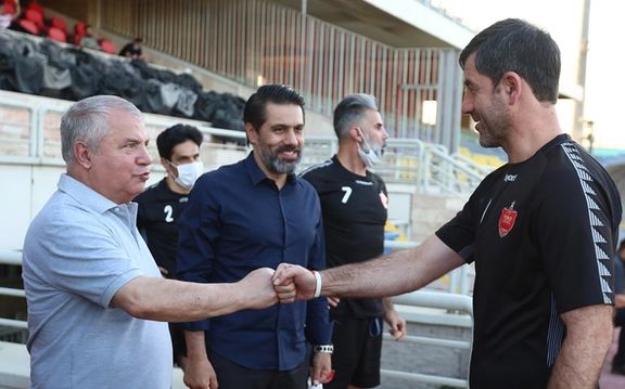 علی پروین: کریم این دو بازی را ببرد کاری میکنیم از سرمربیگری خوشش بیاید و بماند