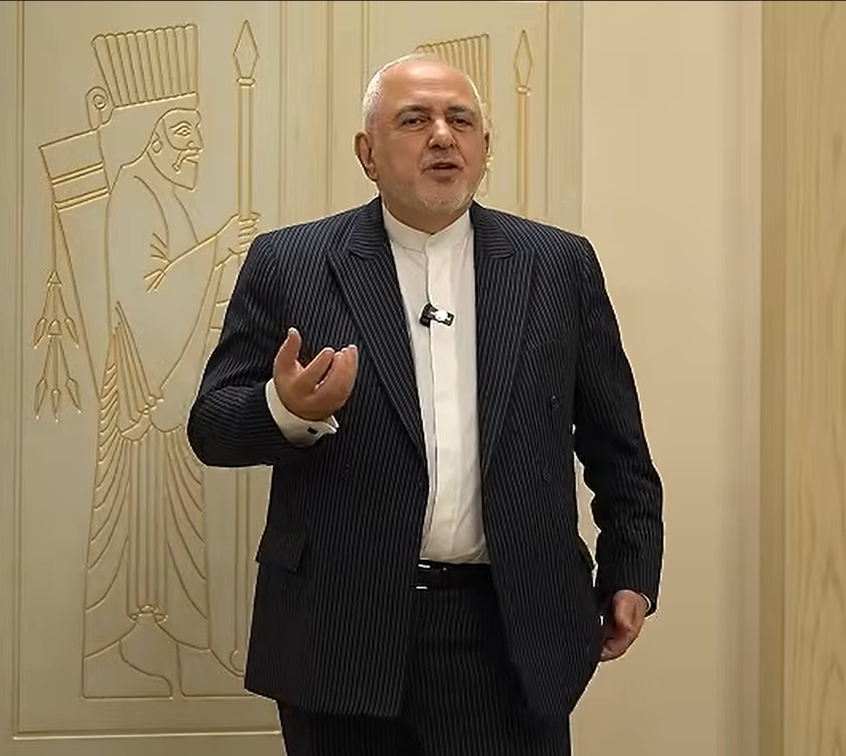 Zarif under fire for dismissing nuclear deterrence before war