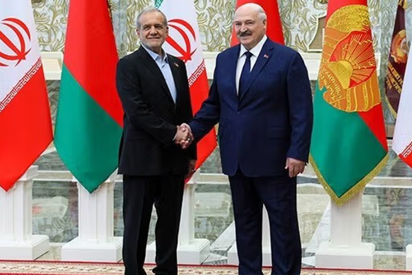 أوكرانيا: إيران تطلب مساعدة بيلاروسيا في إعادة بناء دفاعاتها الجوية