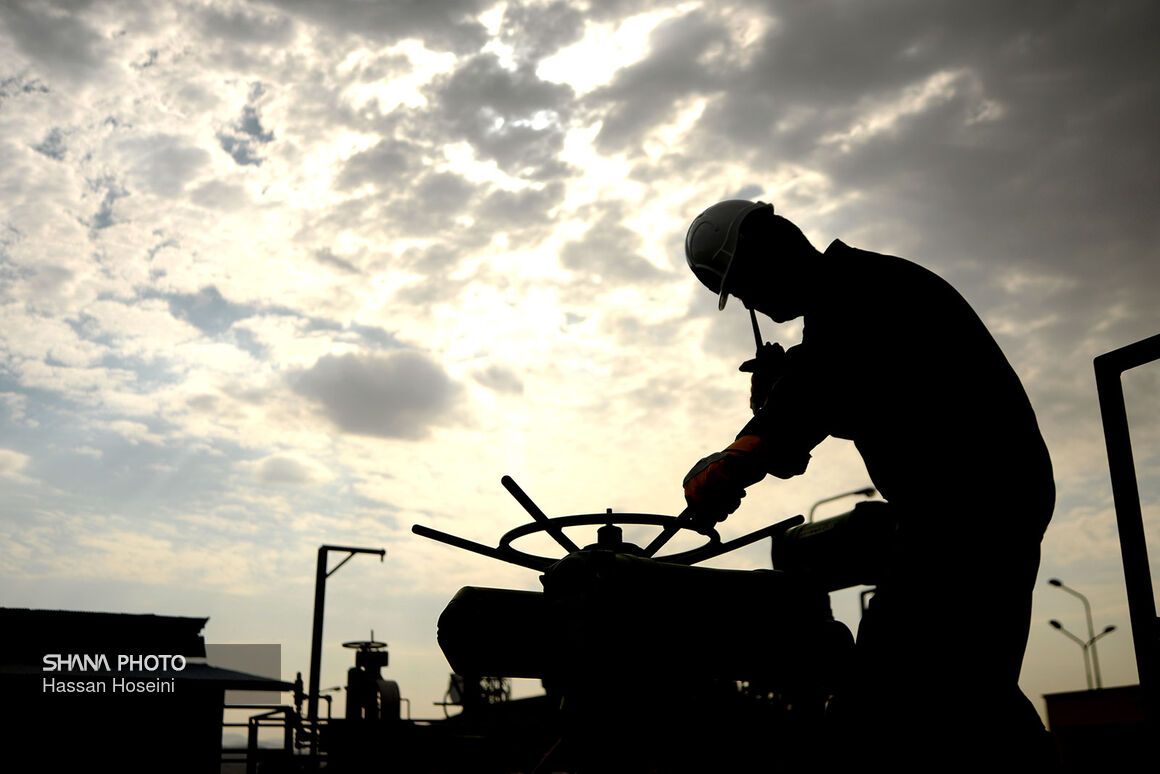 Iran's Unsold Oil Stockpile Stands At 50M Barrels Amid Supply Glut 