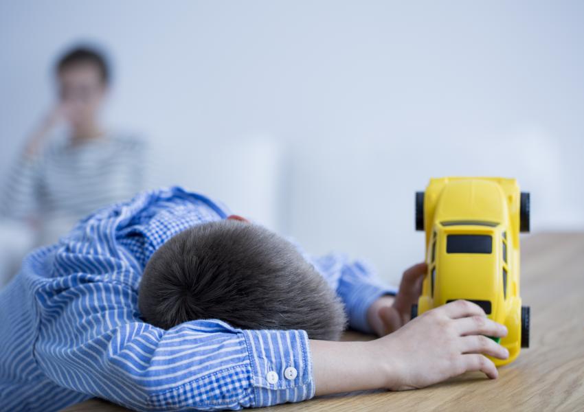  آمار اوتیسم در ایران رو به افزایش است