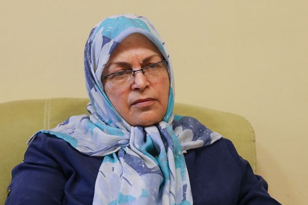 بينهم "رئيسة الجبهة".. اعتقالات واسعة بين "الإصلاحيين" في إيران بعد دعمهم للاحتجاجات