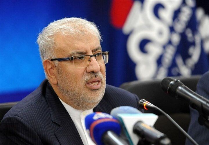 Iran sells crude oil to 17 countries, says oil minister