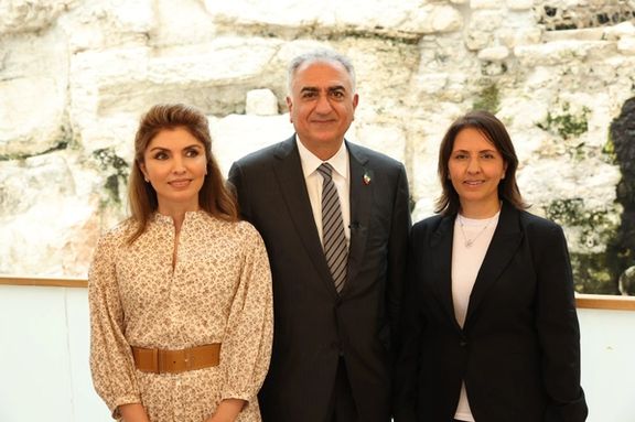 Yasmine Pahlavi (left), exiled Prince Reza Pahlavi (center) and Israeli Intelligence Minister Gila Gamliel