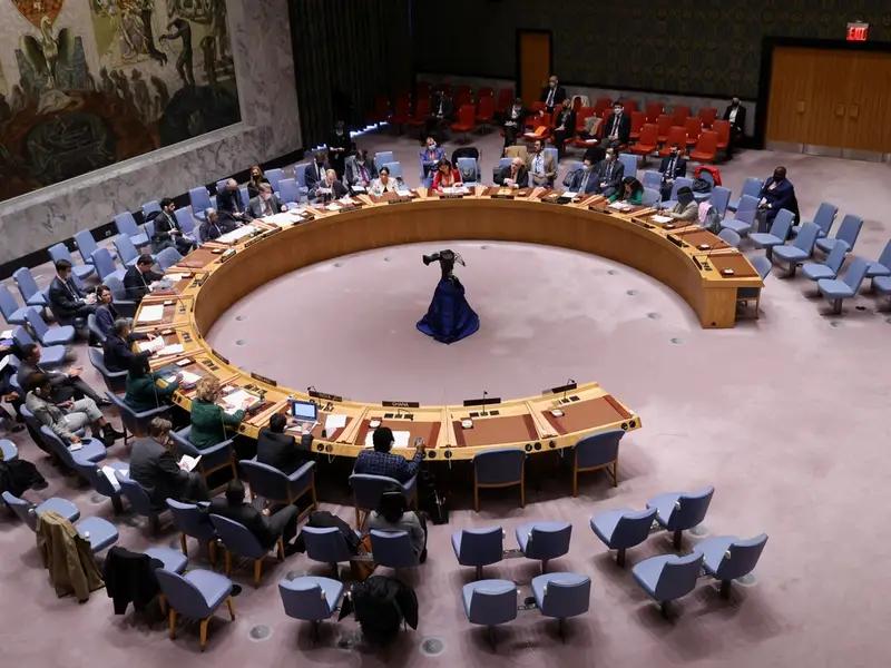 وزير خارجية إسرائيل: إيران تمد حزب الله بالأسلحة وتنتهك قرارات مجلس الأمن.. وصبرنا سينفد