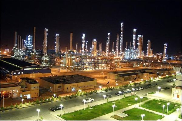 وزیر دفاع اسرائیل: به بزرگترین تاسیسات پتروشیمی ایران در عسلویه حمله کردیم
