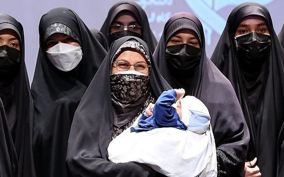 معاون رئیسی در امور زنان: ازدواج دهه شصتیها به تاخیر افتاده است