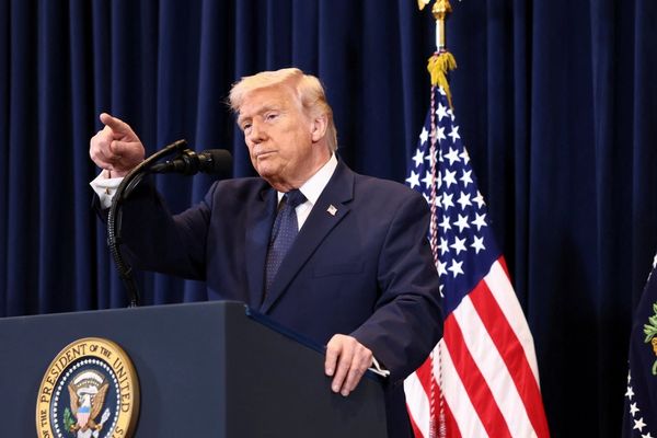 ترامپ: حملات وقتی تمام میشود که تهدیدی از سوی رژیم ایران علیه آمریکا و متحدان ما نباشد