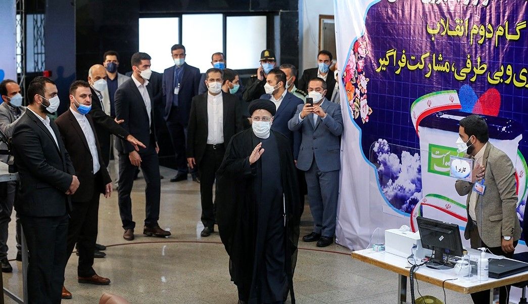 Raisi registering as a presidential candidate on May 15, 2021