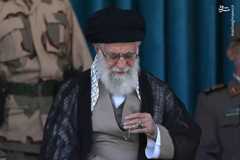 «یک ربع به سقوط»؛ نشانه‌های فروپاشی در جمهوری اسلامی