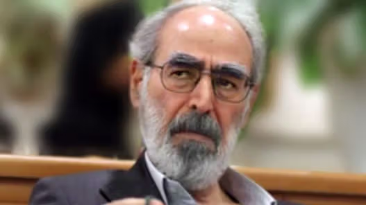 سجين سياسي إيراني: "ولاية الفقيه" أصل أزمات البلاد ويجب إيداع إرث الخميني في أرشيف التاريخ