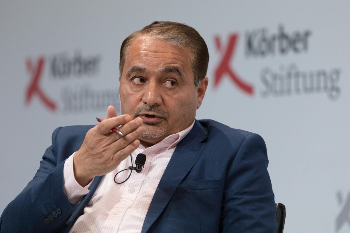 Iran’s Detention Of Foreigners Frightens Investors, Says Former Diplomat 