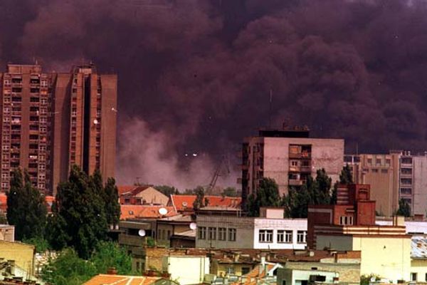 کوزوو ۱۹۹۹؛ چرا بسیاری از مردم این سرزمین بمباران ناتو را آغاز آزادی میدانستند؟