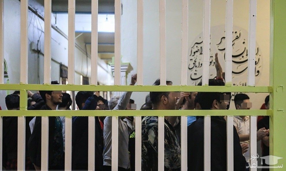 Iranian jailed protesters cheer after the pardon by ruler Ali Khamenei   (February 2023)