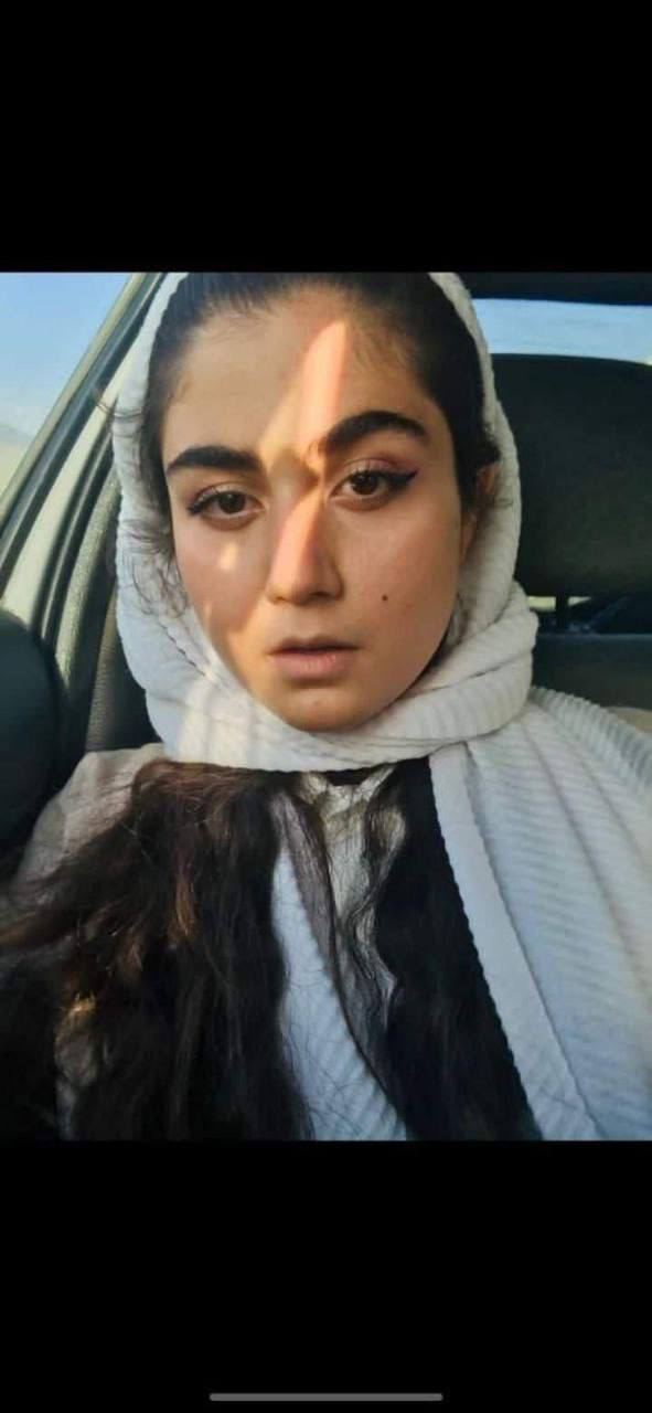 یک نهاد حقوق بشری خبر داد: شکنجه و آزار جنسی تبسم جمال‌پور، زن مخالف حجاب اجباری