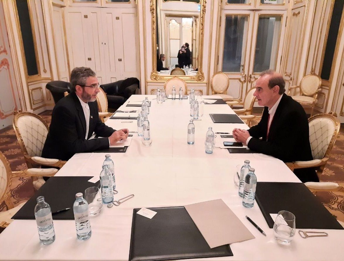 Iran's Chief Negotiator Criticizes Opponents With Rare Realism