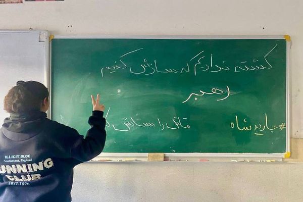 دانشآموزان بهدلیل همراهی با چهلم جاویدنامان تهدید به اخراج شدند