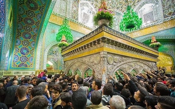 مسئول آستان قدس رضوی: در «حرم امام رضا» جلسه دفاع از پایاننامه دانشگاهی برگزار شود