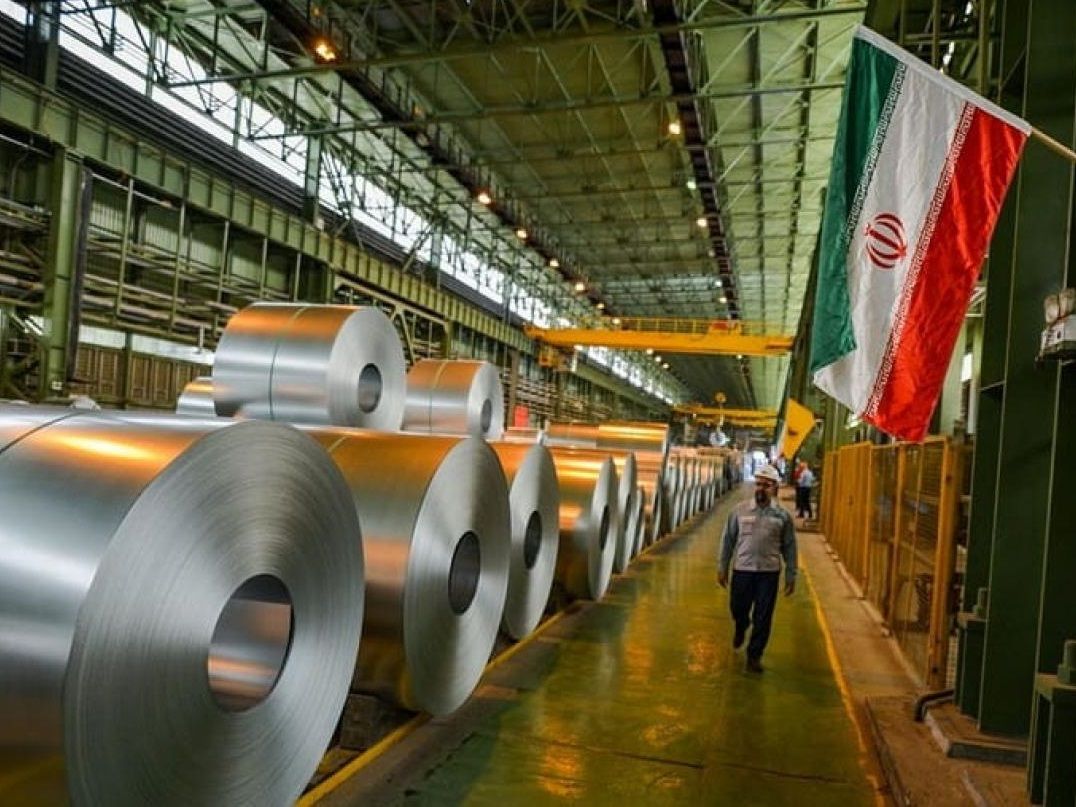 نام صداوسیما، ائمه جمعه و مسئولان دولتی در پرونده فولاد مبارکه؛ رئیسی: متخلفان برکنار شوند