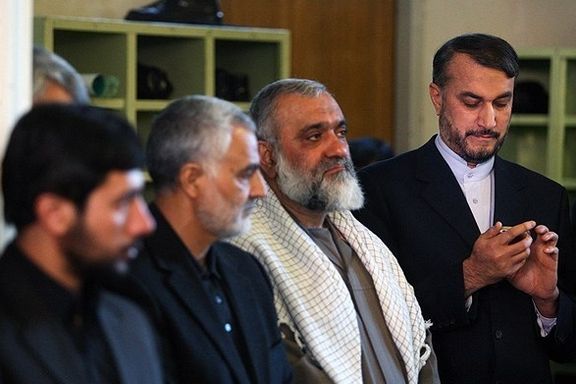 پس از برکناری امیرعبداللهیان توسط ظریف در سال ۱۳۹۵، رسانهها و مراکز منتسب به سپاه پاسداران شدیدا واکنش نشان دادند