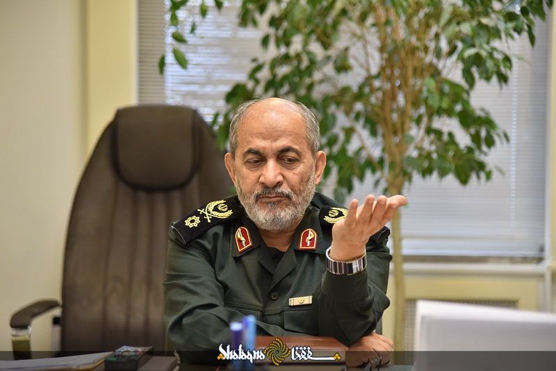 Ex-IRGC Minister Claims Iran Has Hostages It Will Kill If Needed
