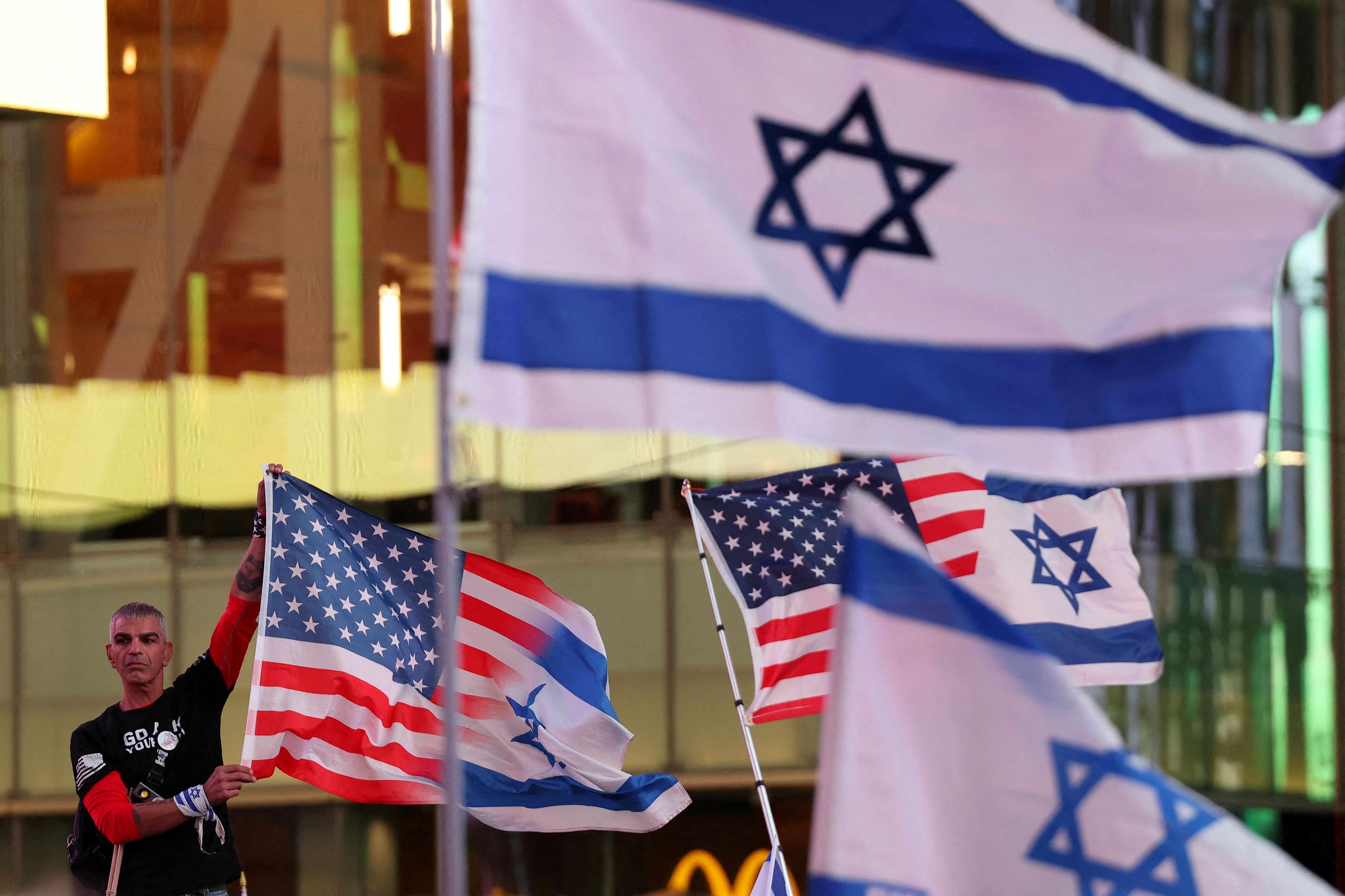 وزیران دفاع آمریکا و اسرائیل درباره مقابله با تهدید جمهوری اسلامی توافق کردند