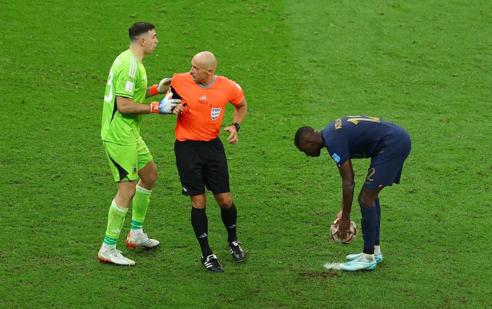 عواقب تلخ پنالتی‌های فرانسه - آرژانتین؛ قوانین تازه و محدودکننده فیفا برای دروازه‌بان‌ها