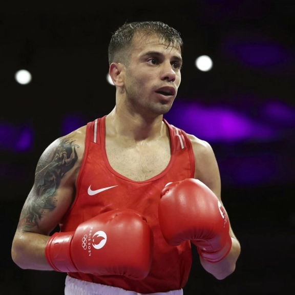 کاظمی و احمدیصفا، از مسابقات بوکس قهرمانی جهان حذف شدند