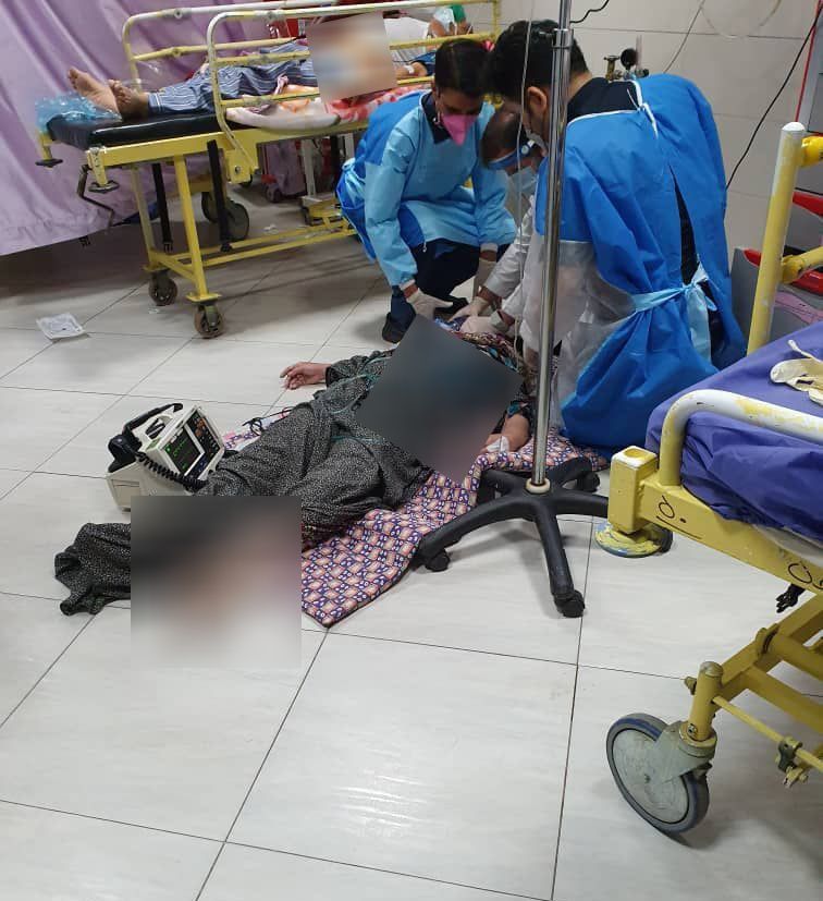 Khamenei's Doctor Tells Iran Minister Not To Rush Into Celebrating Covid Victory