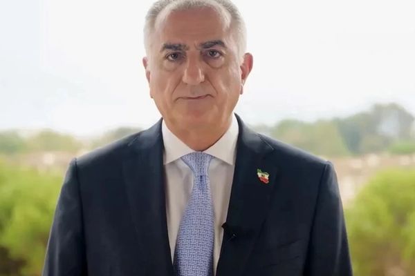 شاهزاده رضا پهلوی: فرزندان شایسته او نخواهیم بود اگر مسئولیت خود را ناچیز بشماریم