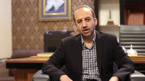 محذرًا من خطر الانهيار.. مسؤول سابق يدعو إلى إجراء "تغييرات هيكلية" بنظام الحكم في إيران