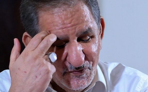 معاون اول دولت حسن روحانی: دختر آبی خودش را از بین برد اما جرقهاش را زد و ورود زنان حل شد