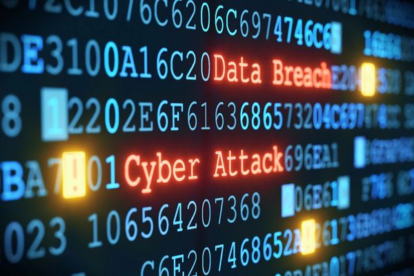 واشنطن تحذر من تحركات إيرانية وروسية وصينية تستهدف البنية التحتية في أميركا