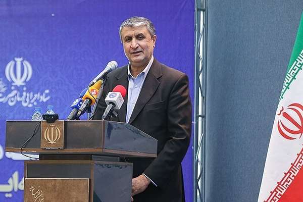 Iran Pledges Technology Transfer Amid Tensions Over Nuclear Program
