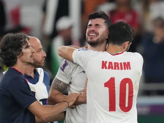 ردود فعل محلية واسعة بمواقع التواصل على خسارة المنتحب الإيراني لكرة القدم أمام قطر