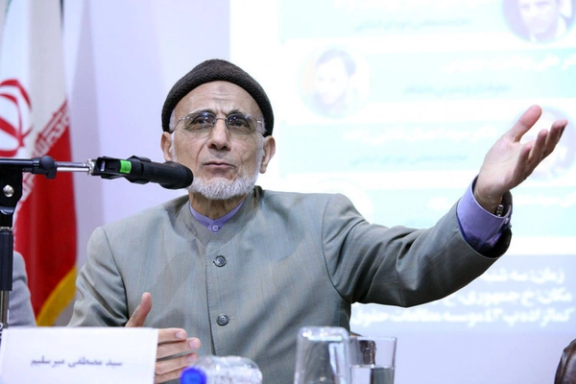 نماینده تهران در مجلس: هر کس هر مطلبی بخواهد در فضای مجازی منتشر میکند، باید ساماندهی شود