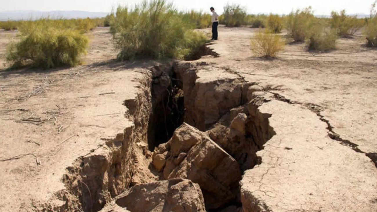 بحران آب و خشکسالی در ایران؛ منابع آبی کشور ته کشیده و زمین در حال فرونشست است