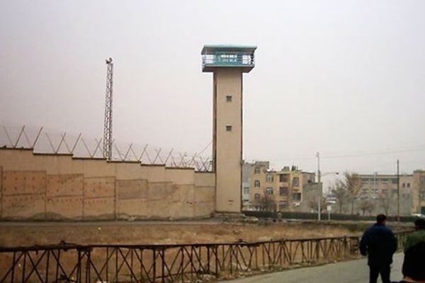 Two Iranian Prisoners At Risk Of Execution Over Blasphemy