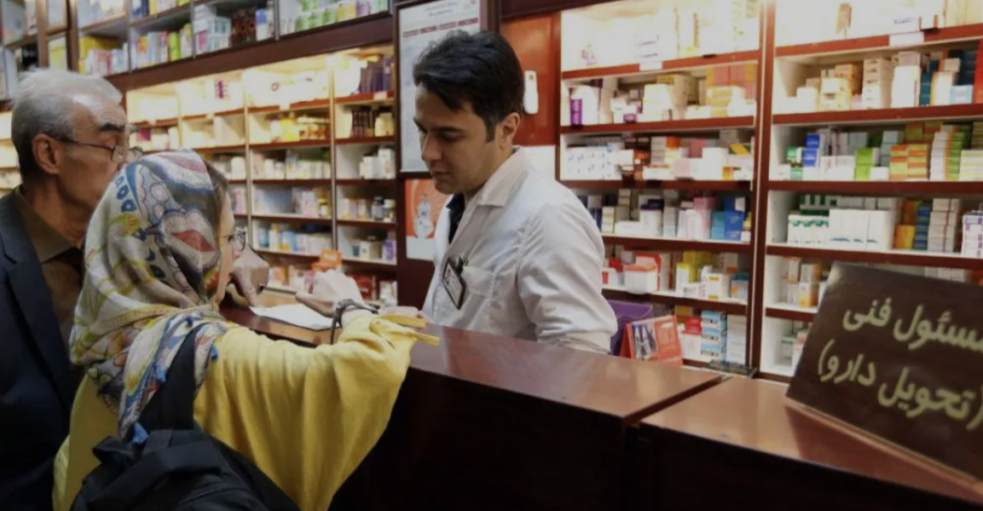 بحران کمبود دارو، بازار گرم داروهای تقلبی و جان‌هایی که گرفته می‌شوند 