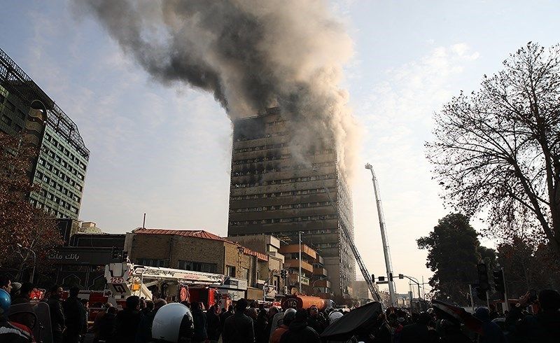 سال ۱۳۹۵، سوختن ساختمان پلاسکو، نخستین آسمان خراش خاورمیانه که در سال ۱۳۴۱  افتتاح شد. 