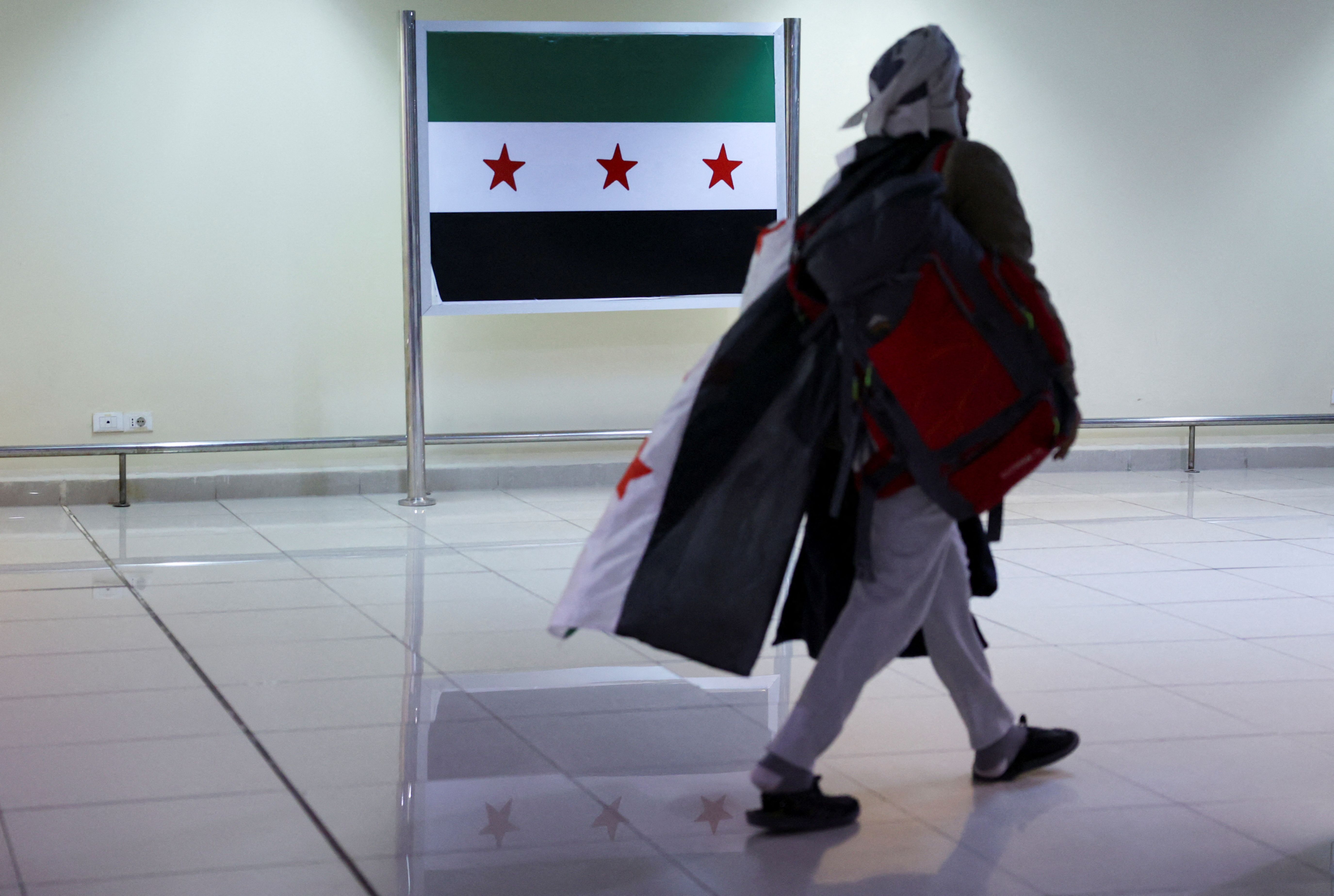  اتحادیه اروپا ممکن است تحریم‌های انرژی و حمل‌ و نقل سوریه را تعلیق کند