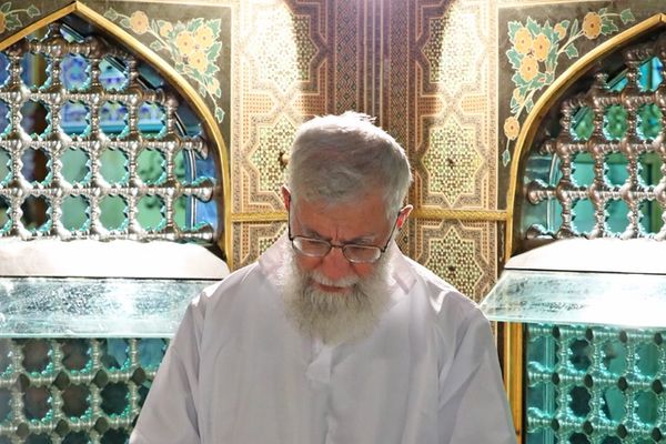 امتحانات دانشگاهها بهدلیل مراسم تشییع جنازه خامنهای به تعویق افتاد
