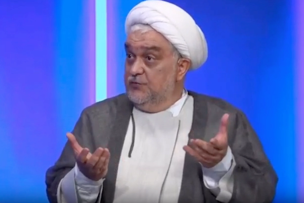 مستشار أحمدي نجاد يكشف:القاضي منصوري لم ينتحر بل تم خنقه ثم رميه إلى الأسفل