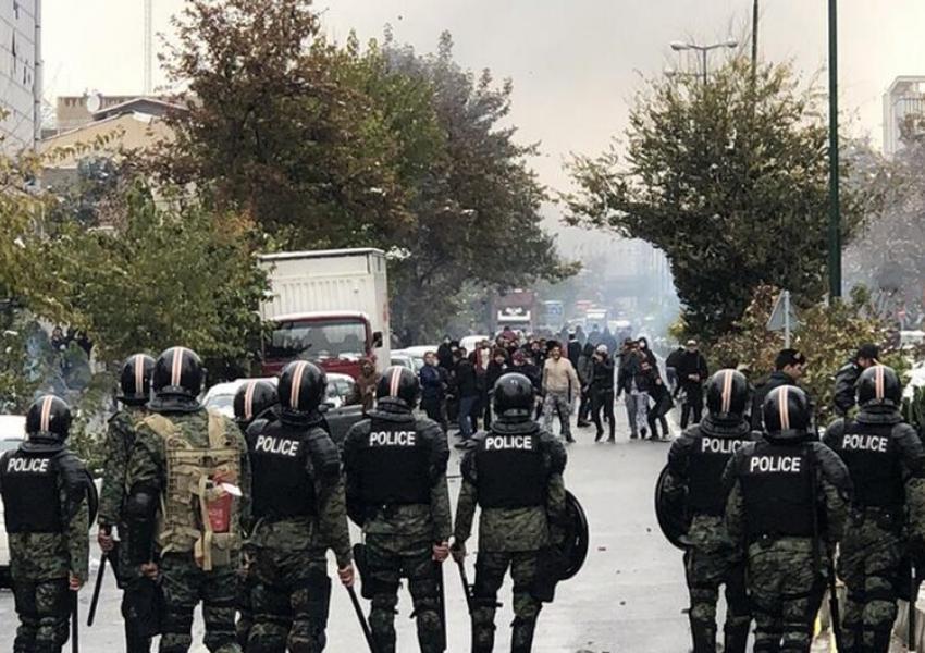 فرمانده یگان ویژه: کار ما در آبان ۹۸ از دی ۹۶ سخت‌تر بود