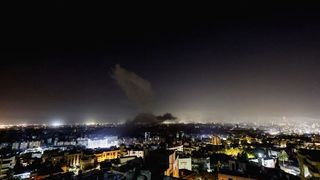 بين رعب الحرب وكابوس بقاء الاستبداد في إيران