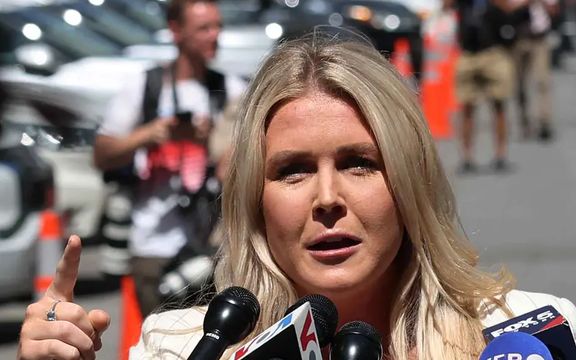 البيت الأبيض: جميع الخيارات مطروحة على الطاولة.. والاختيار لإيران