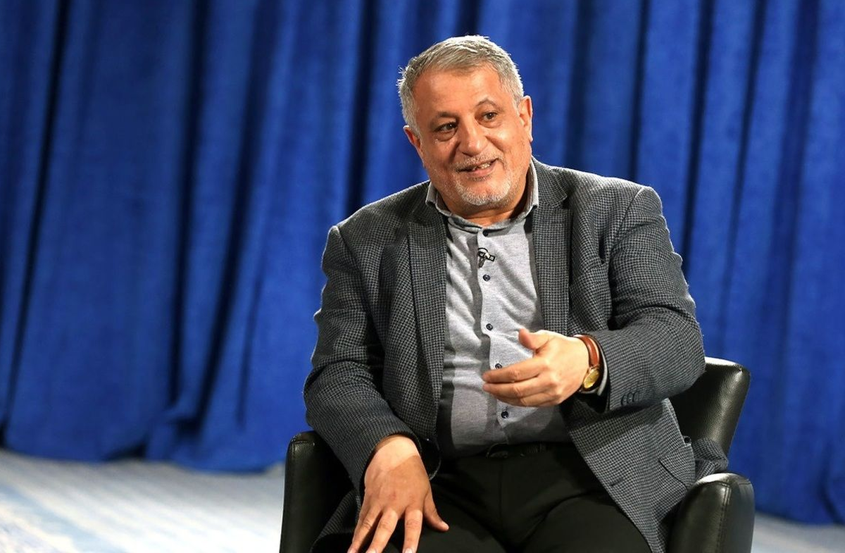 محسن هاشمی: حکومت برای اجرای قانون حجاب و قیمت بنزین نگران است