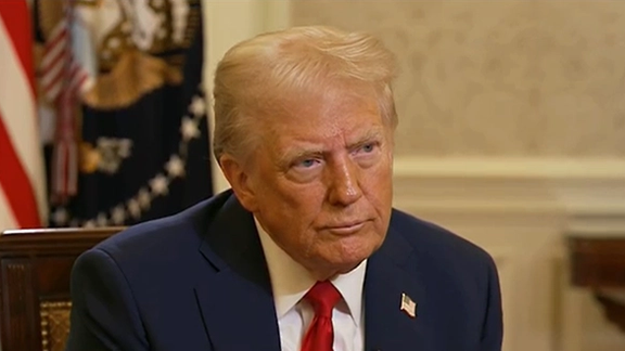 ترامپ: وضعیت با ایران که حکومتی مذهبی دارد بسیار خطرناک است