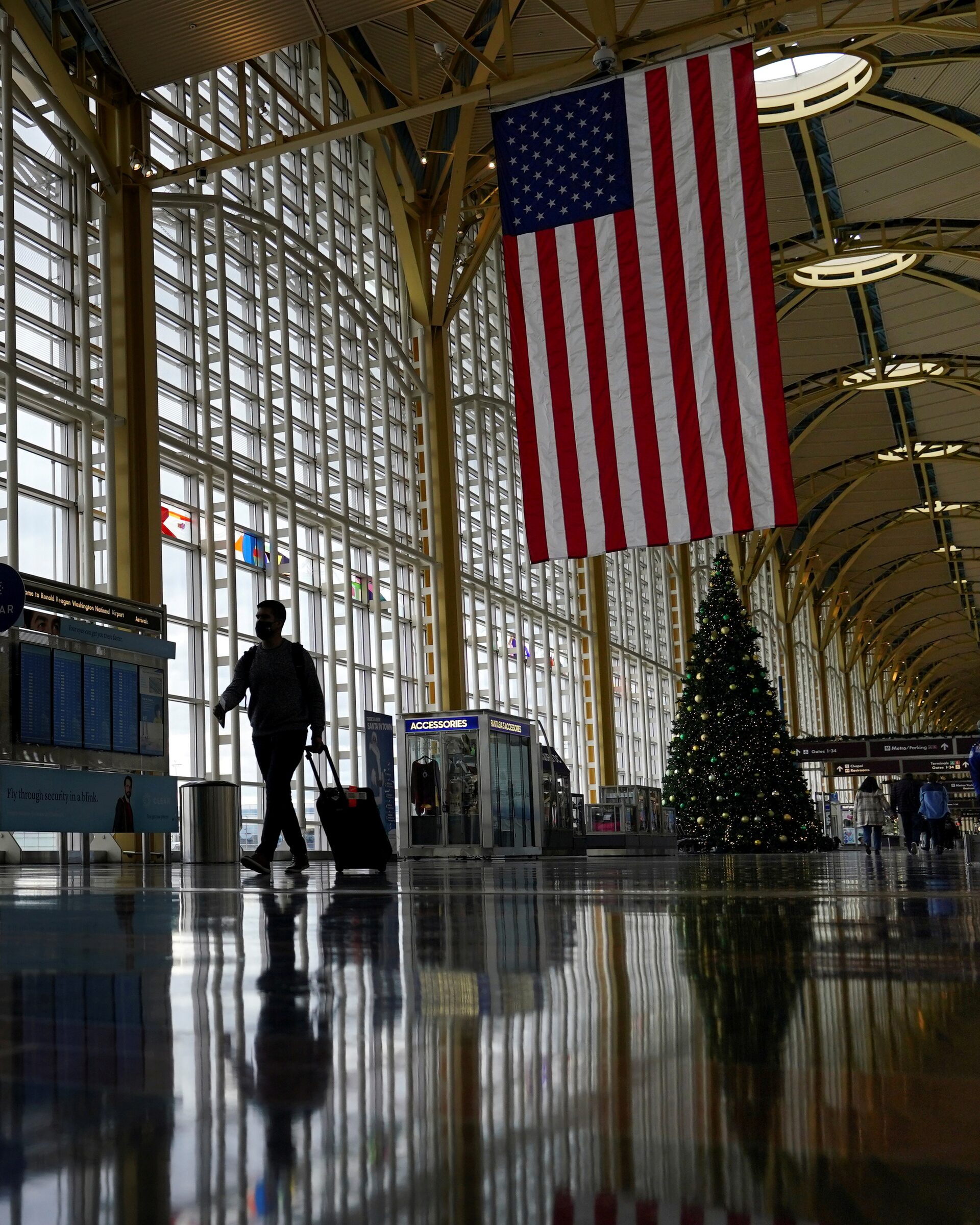 دولت آمریکا: از برخی متقاضیان ویزا تا ۱۵ هزار دلار وثیقه دریافت می‌شود