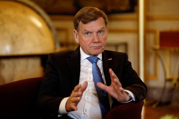 German FM urges talks after UN sanctions return on Iran